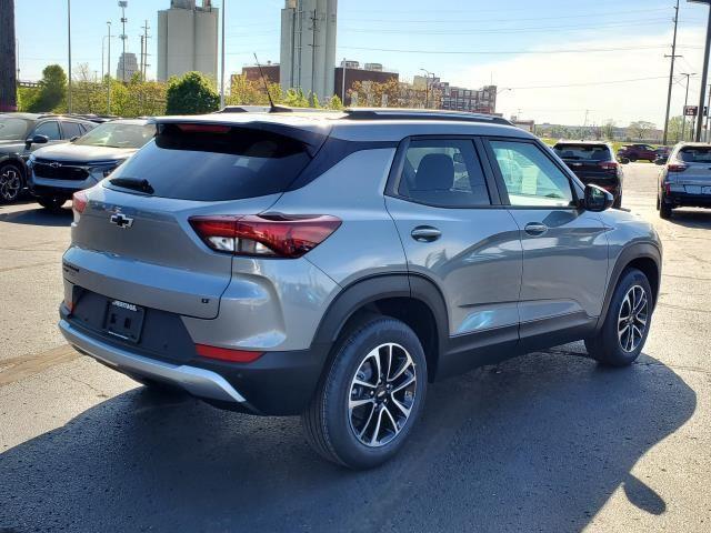 new 2025 Chevrolet TrailBlazer car, priced at $31,720