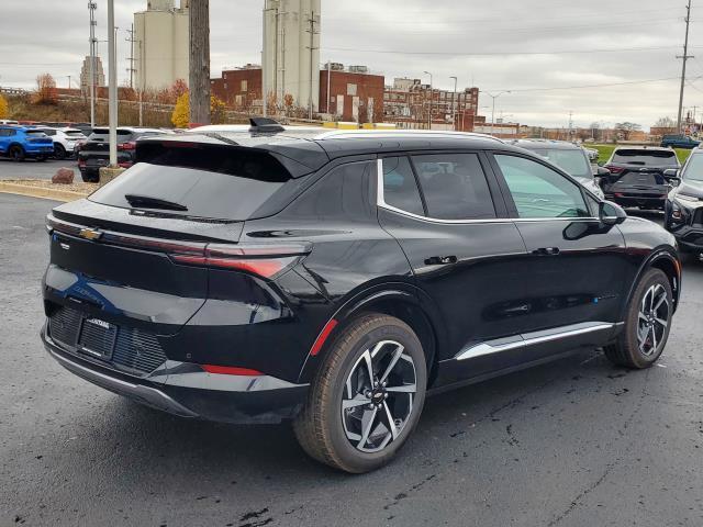 new 2025 Chevrolet Equinox car, priced at $43,665