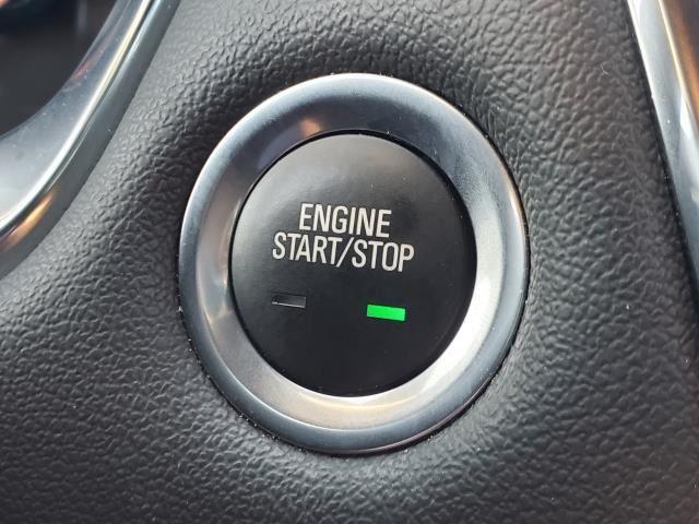 used 2023 Chevrolet Traverse car, priced at $35,900