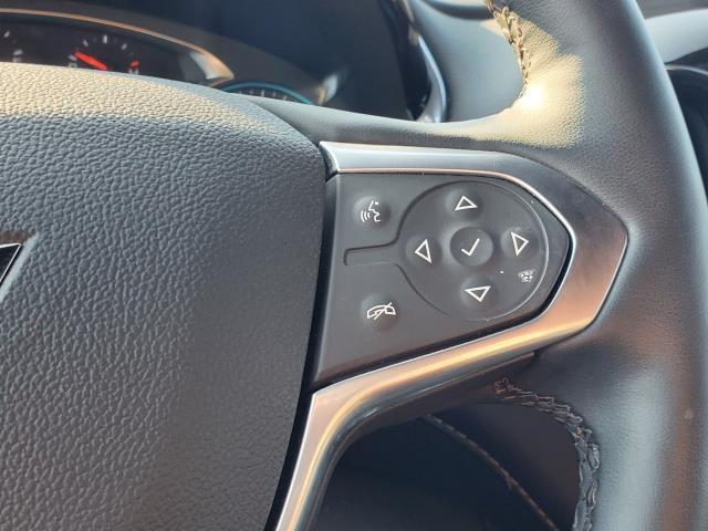 used 2023 Chevrolet Traverse car, priced at $35,900