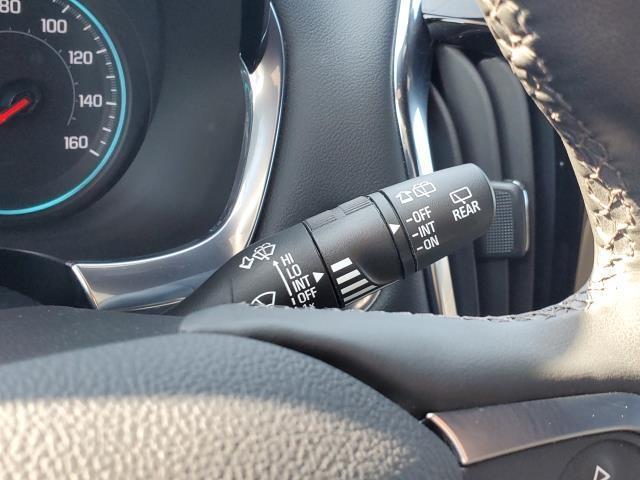 used 2023 Chevrolet Traverse car, priced at $35,900