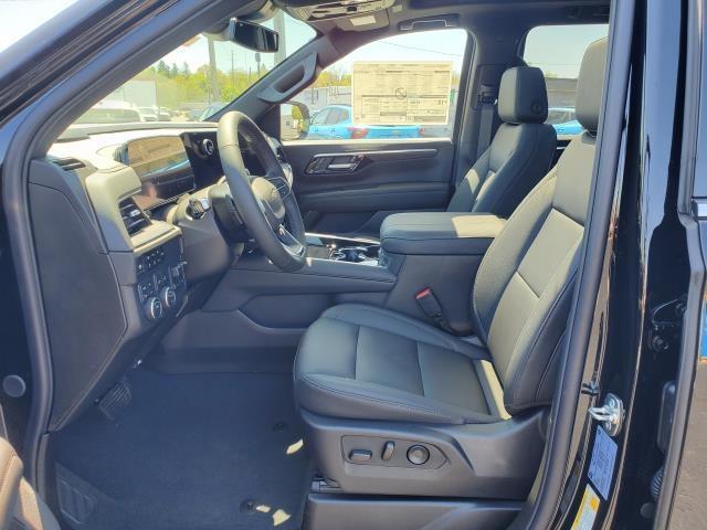 new 2025 Chevrolet Suburban car, priced at $76,465