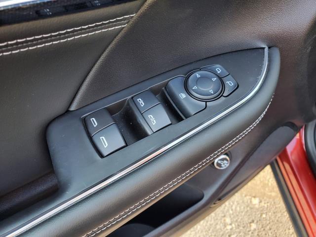 used 2022 Buick Envision car, priced at $28,000