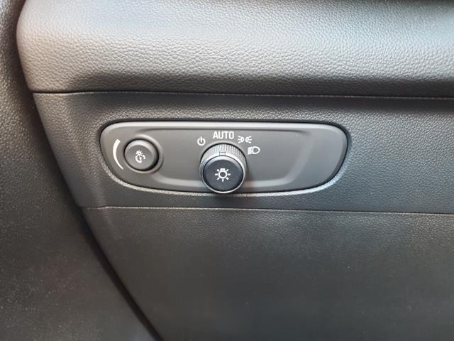 used 2022 Buick Envision car, priced at $28,000