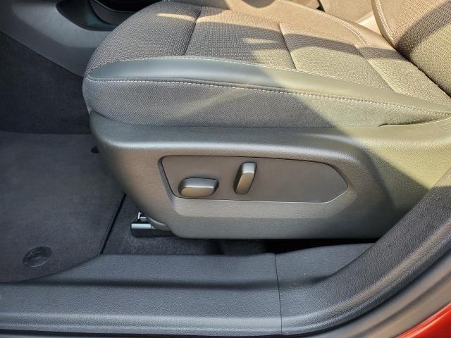used 2022 Buick Envision car, priced at $28,000