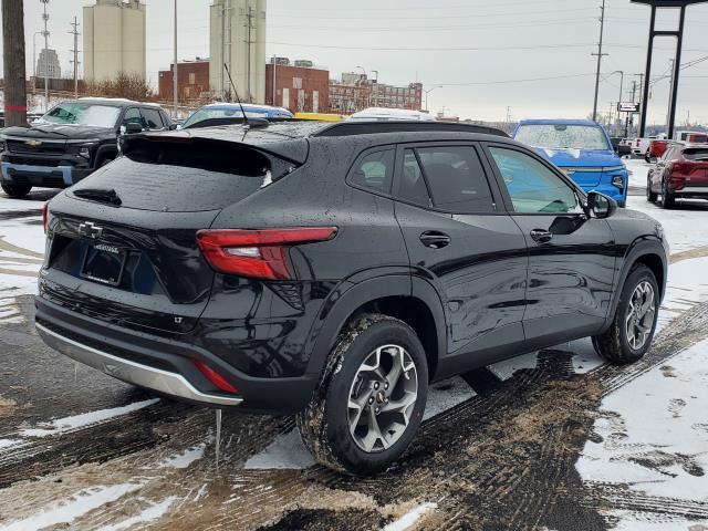 new 2025 Chevrolet Trax car, priced at $25,540