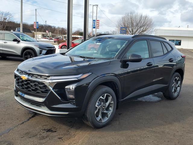 new 2025 Chevrolet Trax car, priced at $25,755