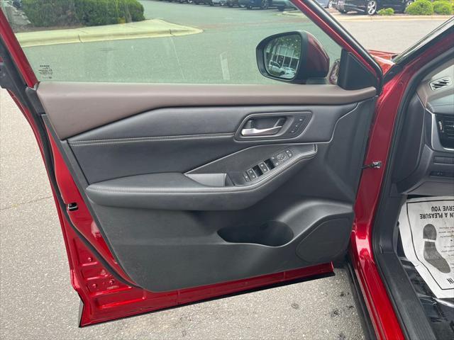 used 2022 Nissan Rogue car, priced at $25,307