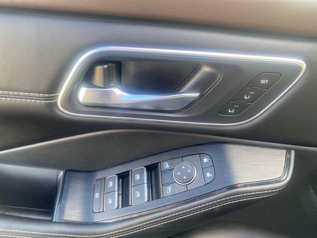 used 2023 Nissan Rogue car, priced at $25,995