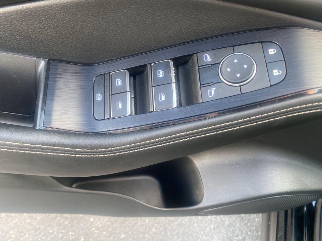 used 2023 Nissan Rogue car, priced at $25,995