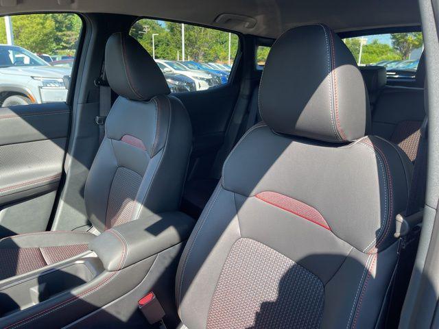 new 2025 Nissan Kicks car, priced at $26,496