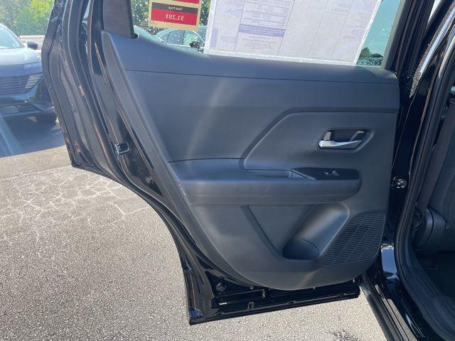 new 2025 Nissan Kicks car, priced at $22,907