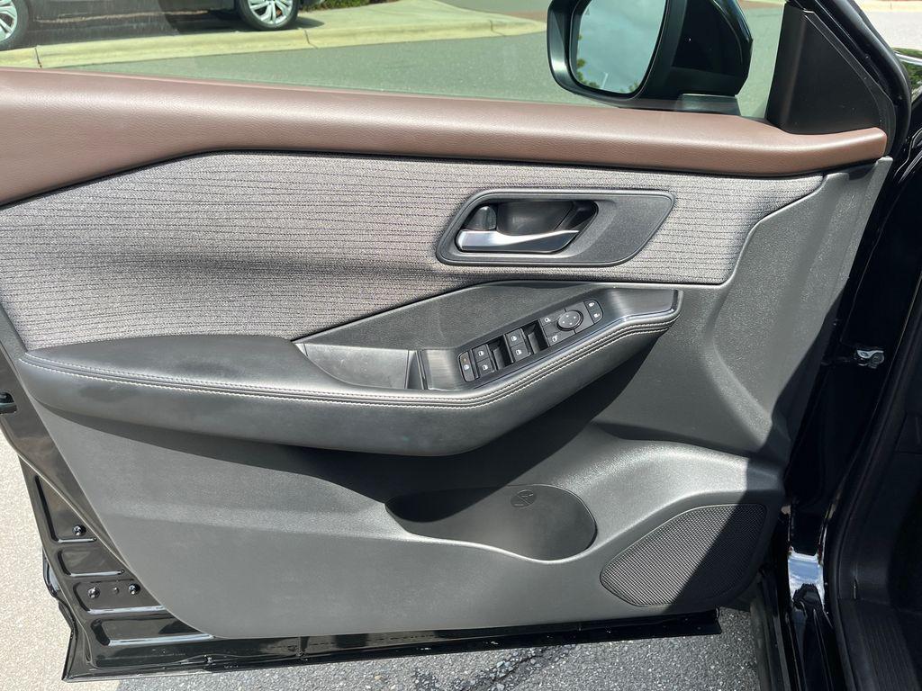 used 2022 Nissan Rogue car, priced at $20,206
