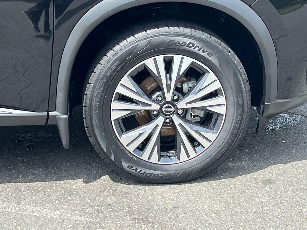 used 2022 Nissan Rogue car, priced at $20,206