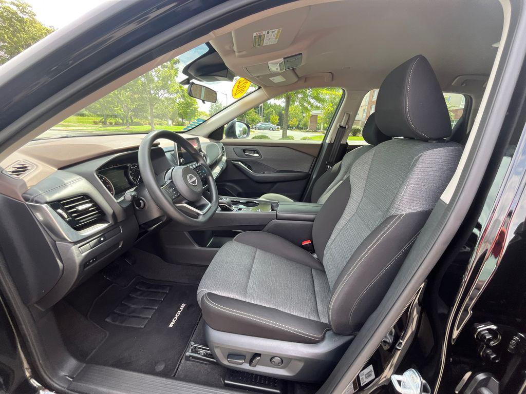 used 2022 Nissan Rogue car, priced at $20,206