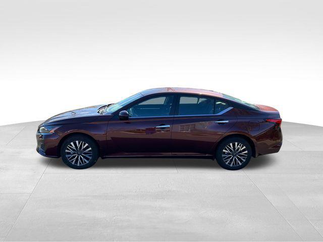 used 2023 Nissan Altima car, priced at $22,389