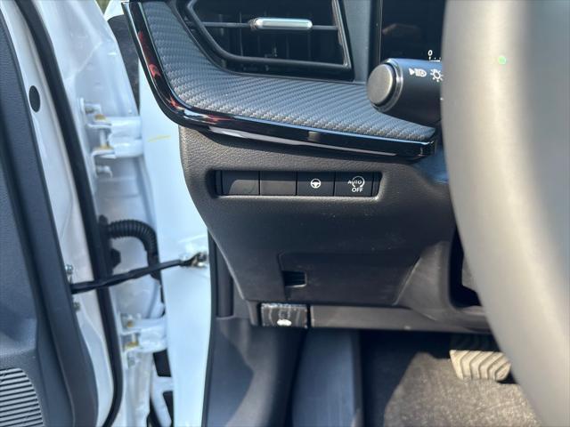 new 2025 Nissan Kicks car, priced at $27,156