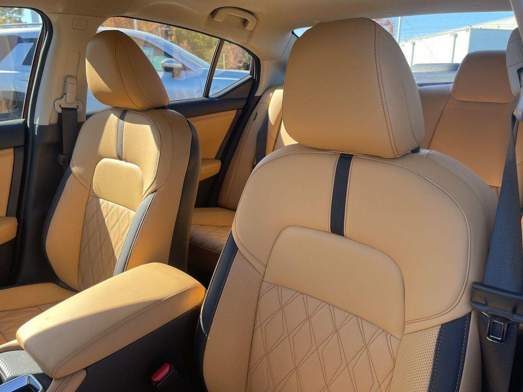 new 2025 Nissan Sentra car, priced at $24,297