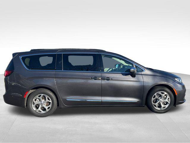 used 2022 Chrysler Pacifica car, priced at $23,337