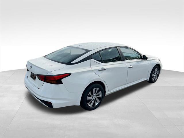 new 2025 Nissan Altima car, priced at $28,340