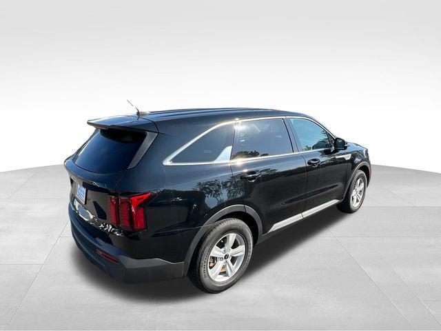 used 2023 Kia Sorento car, priced at $23,857