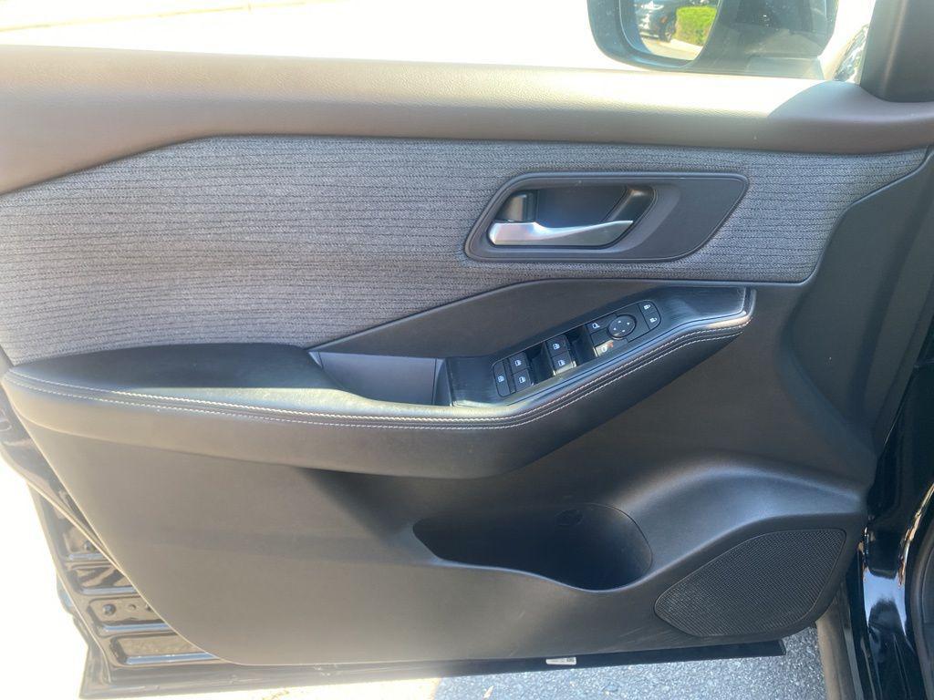used 2023 Nissan Rogue car, priced at $20,354