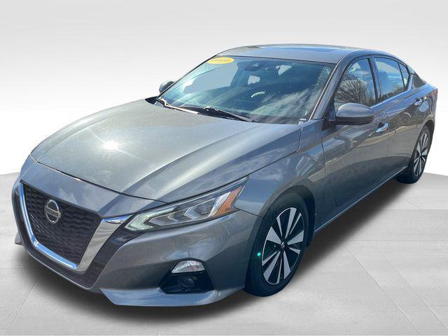 used 2021 Nissan Altima car, priced at $21,895