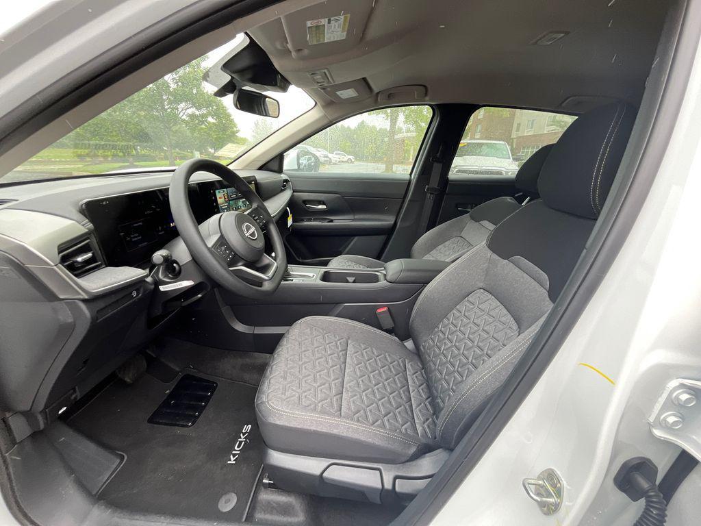 new 2025 Nissan Kicks car, priced at $24,182