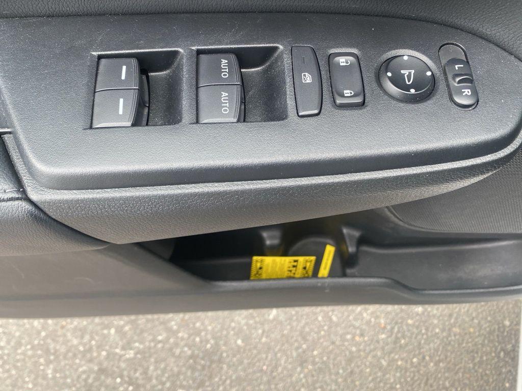 used 2022 Honda CR-V car, priced at $26,952