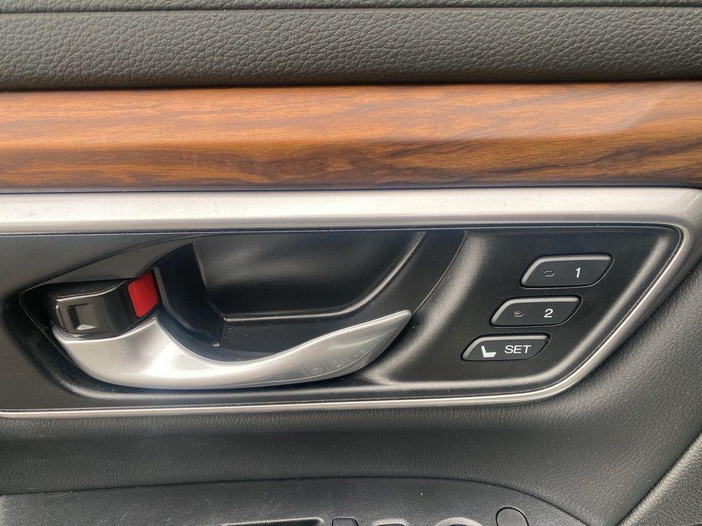 used 2022 Honda CR-V car, priced at $26,952