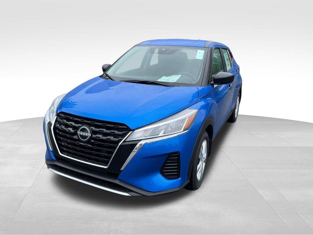 new 2025 Nissan Kicks car, priced at $22,042