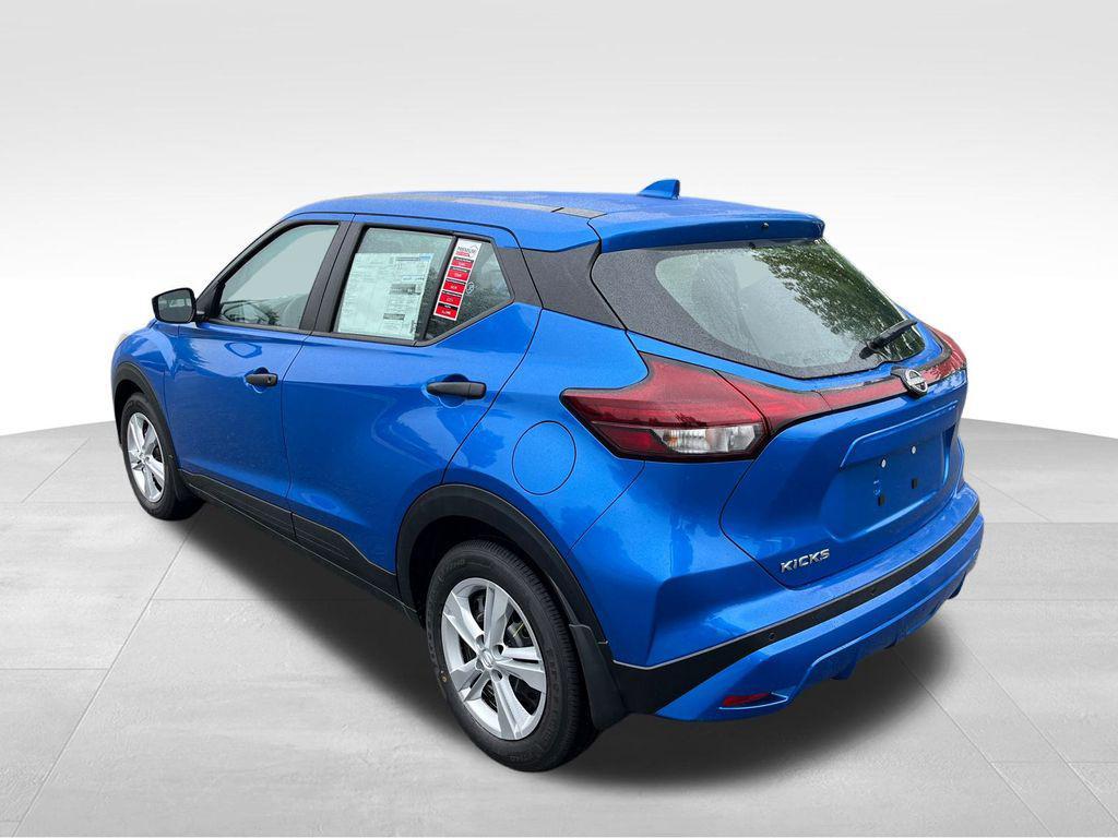 new 2025 Nissan Kicks car, priced at $22,042