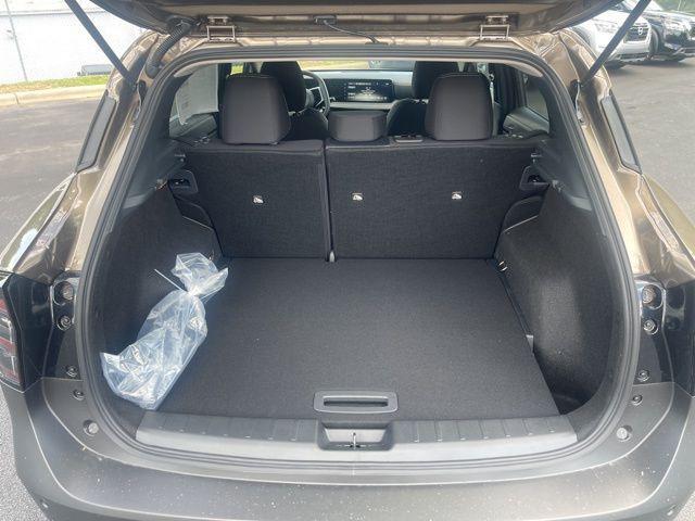 new 2025 Nissan Kicks car, priced at $22,302