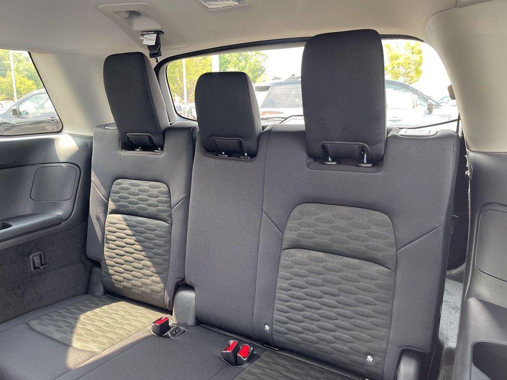 new 2025 Nissan Pathfinder car, priced at $33,469