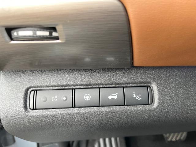 new 2025 Nissan Pathfinder car, priced at $48,170