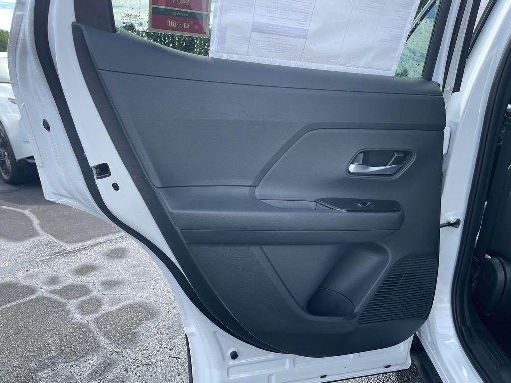 new 2025 Nissan Kicks car, priced at $24,079