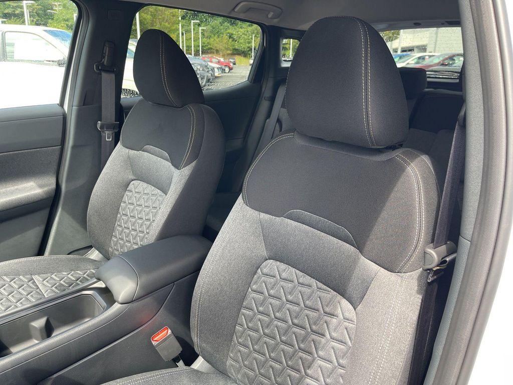 new 2025 Nissan Kicks car, priced at $24,079