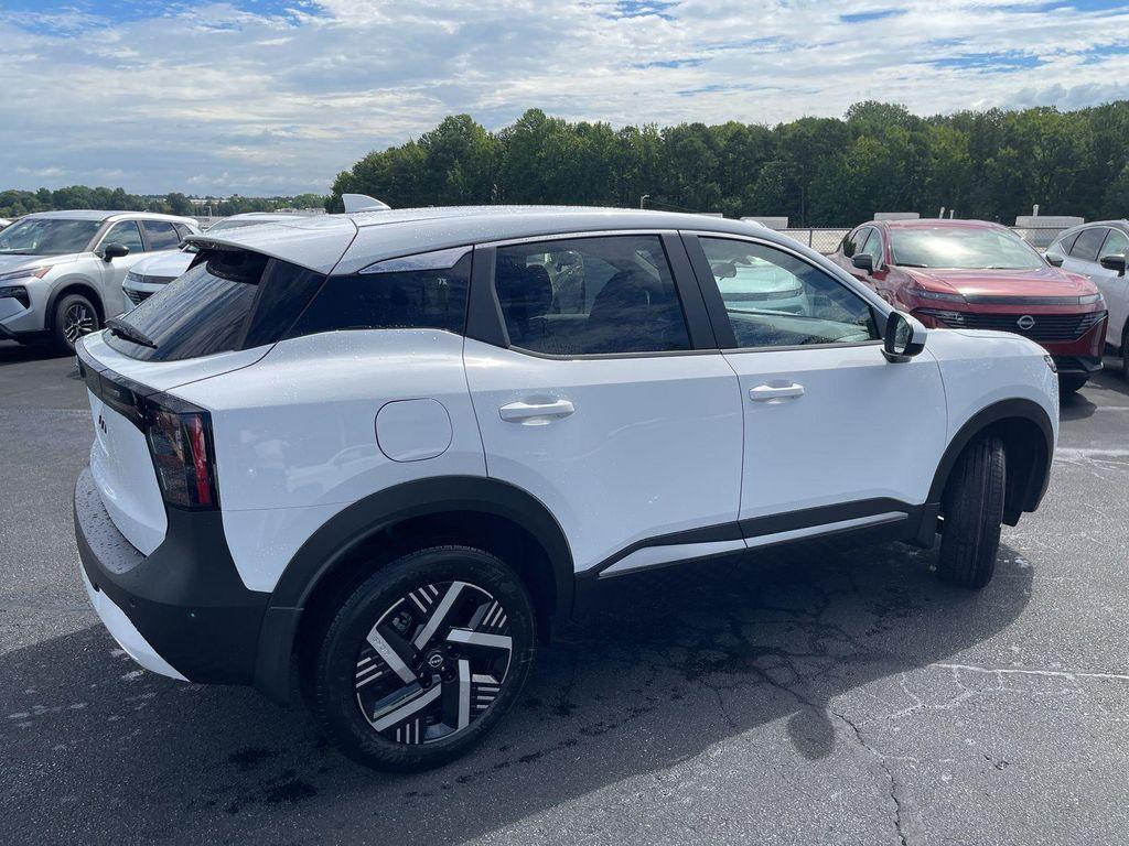 new 2025 Nissan Kicks car, priced at $24,079