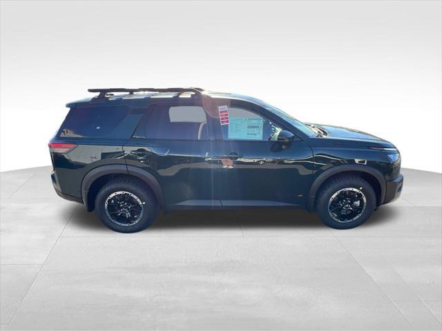 new 2025 Nissan Pathfinder car, priced at $41,000