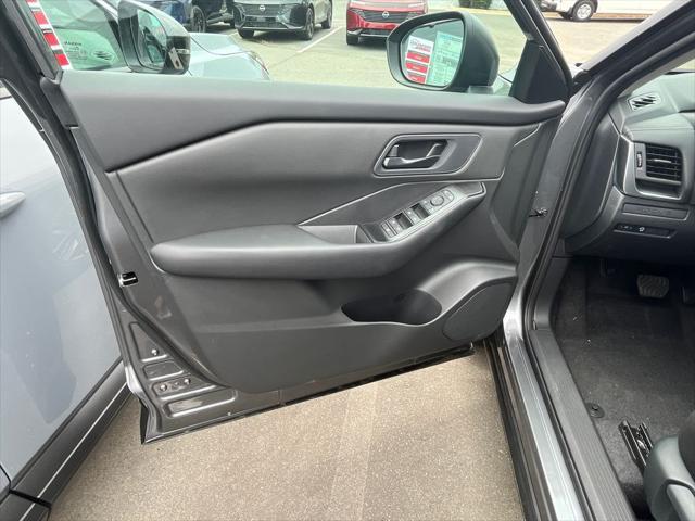 new 2025 Nissan Rogue car, priced at $29,850