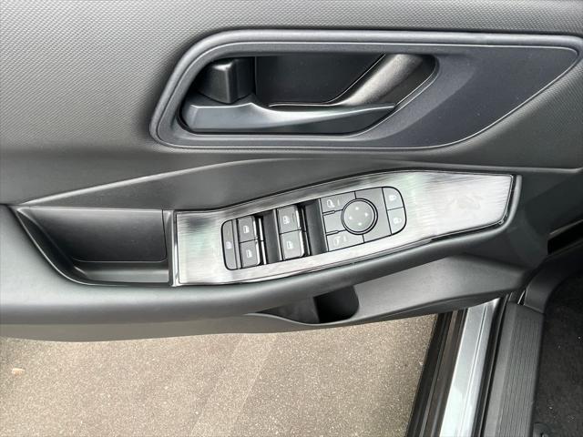 new 2025 Nissan Rogue car, priced at $29,850
