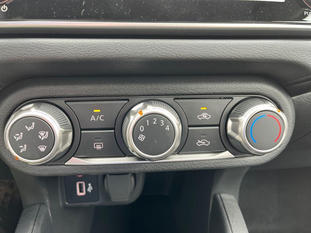 new 2025 Nissan Versa car, priced at $20,125