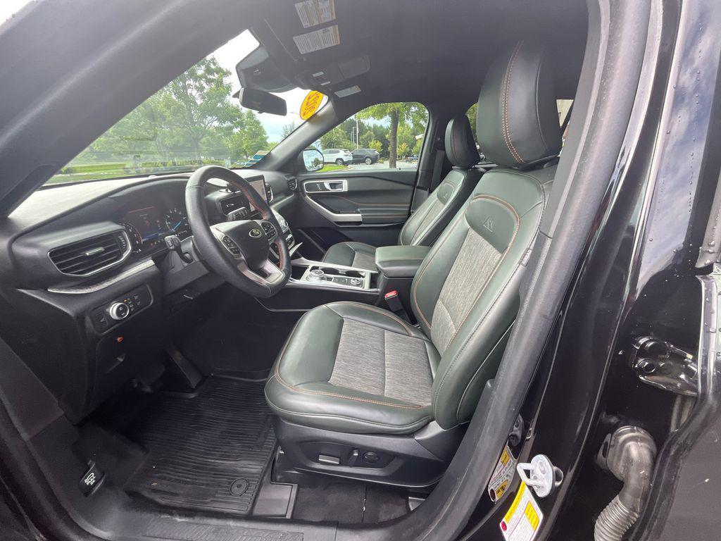 used 2022 Ford Explorer car, priced at $30,194