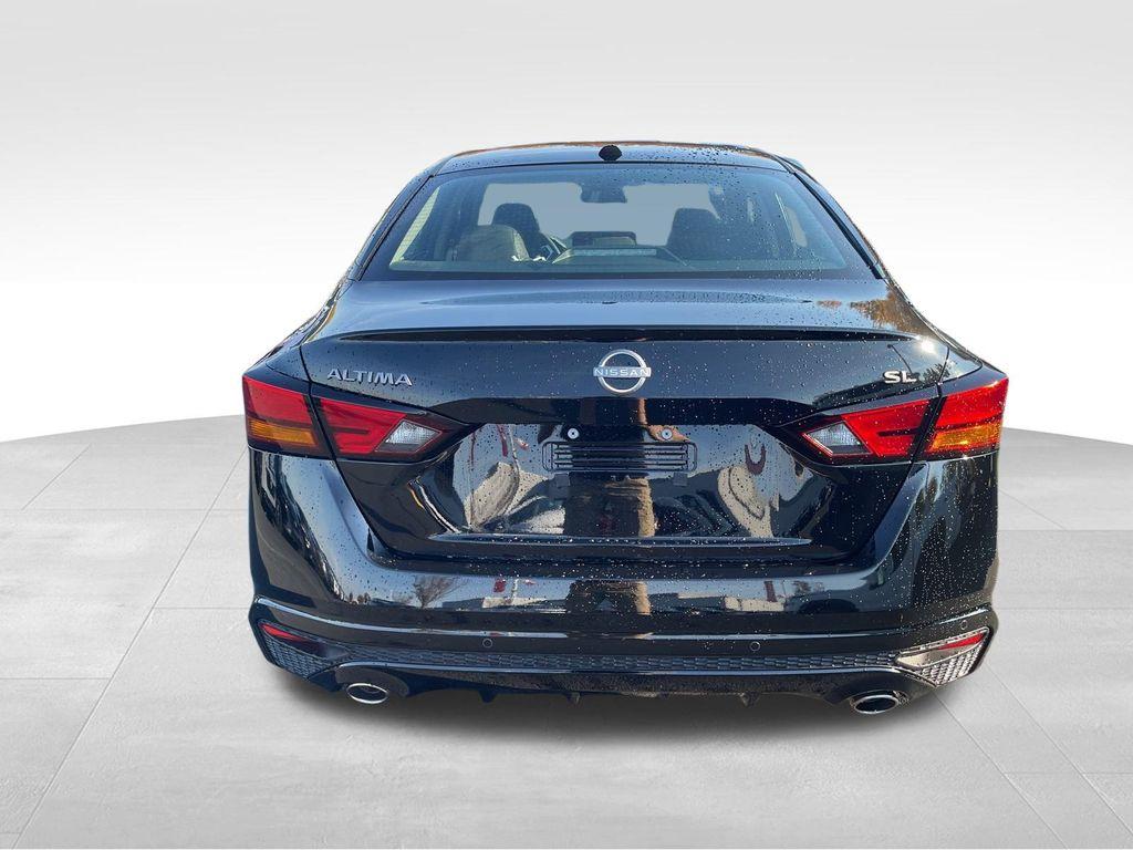 new 2025 Nissan Altima car, priced at $32,778