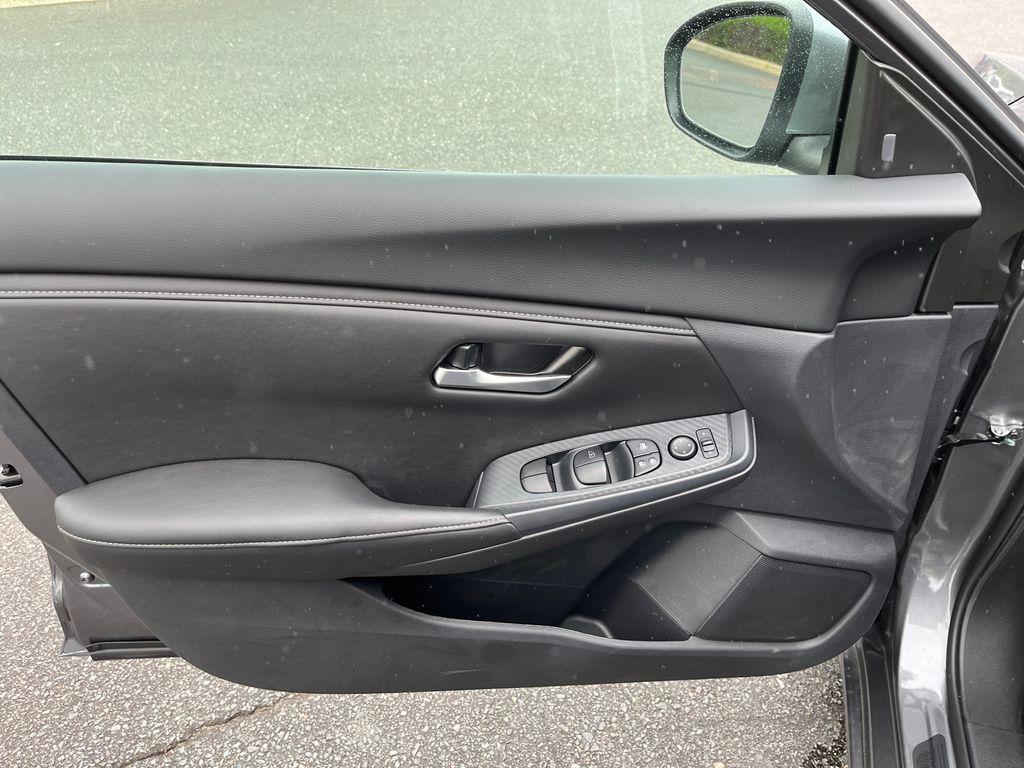 new 2025 Nissan Sentra car, priced at $21,143