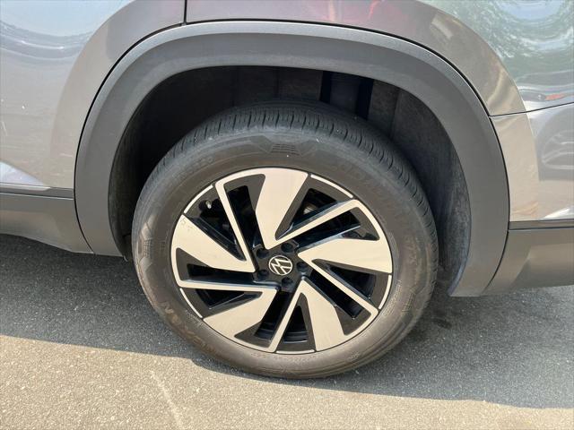 used 2024 Volkswagen Atlas car, priced at $32,282