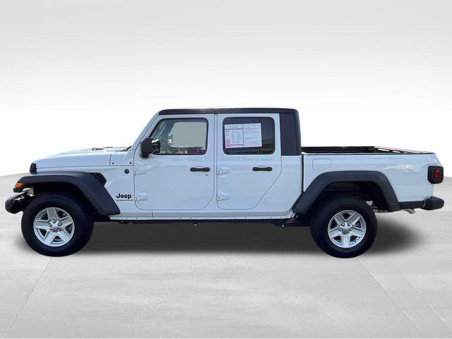 used 2023 Jeep Gladiator car, priced at $30,972