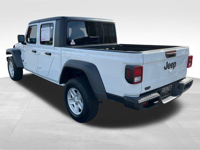 used 2023 Jeep Gladiator car, priced at $30,972