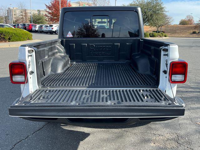 used 2023 Jeep Gladiator car, priced at $30,972