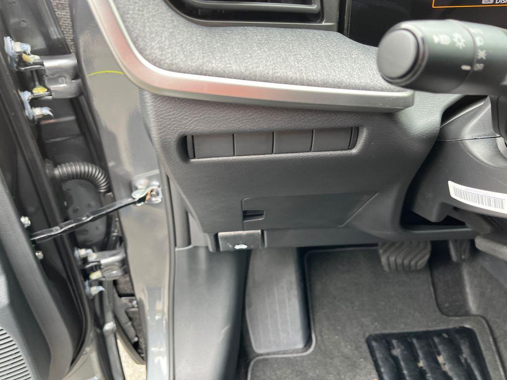 new 2025 Nissan Kicks car, priced at $22,982